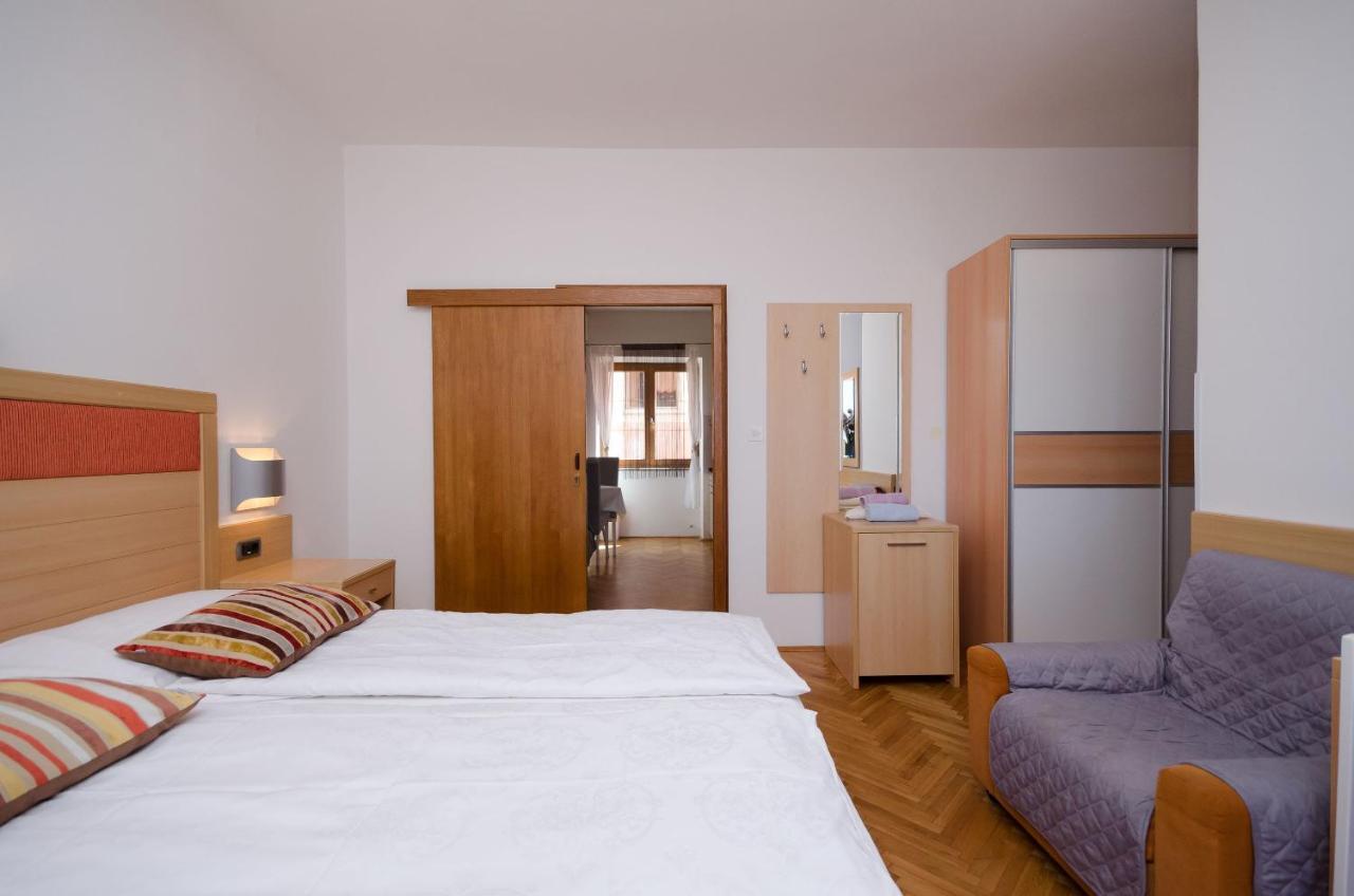 Apartments Mirjana B Lopar Εξωτερικό φωτογραφία