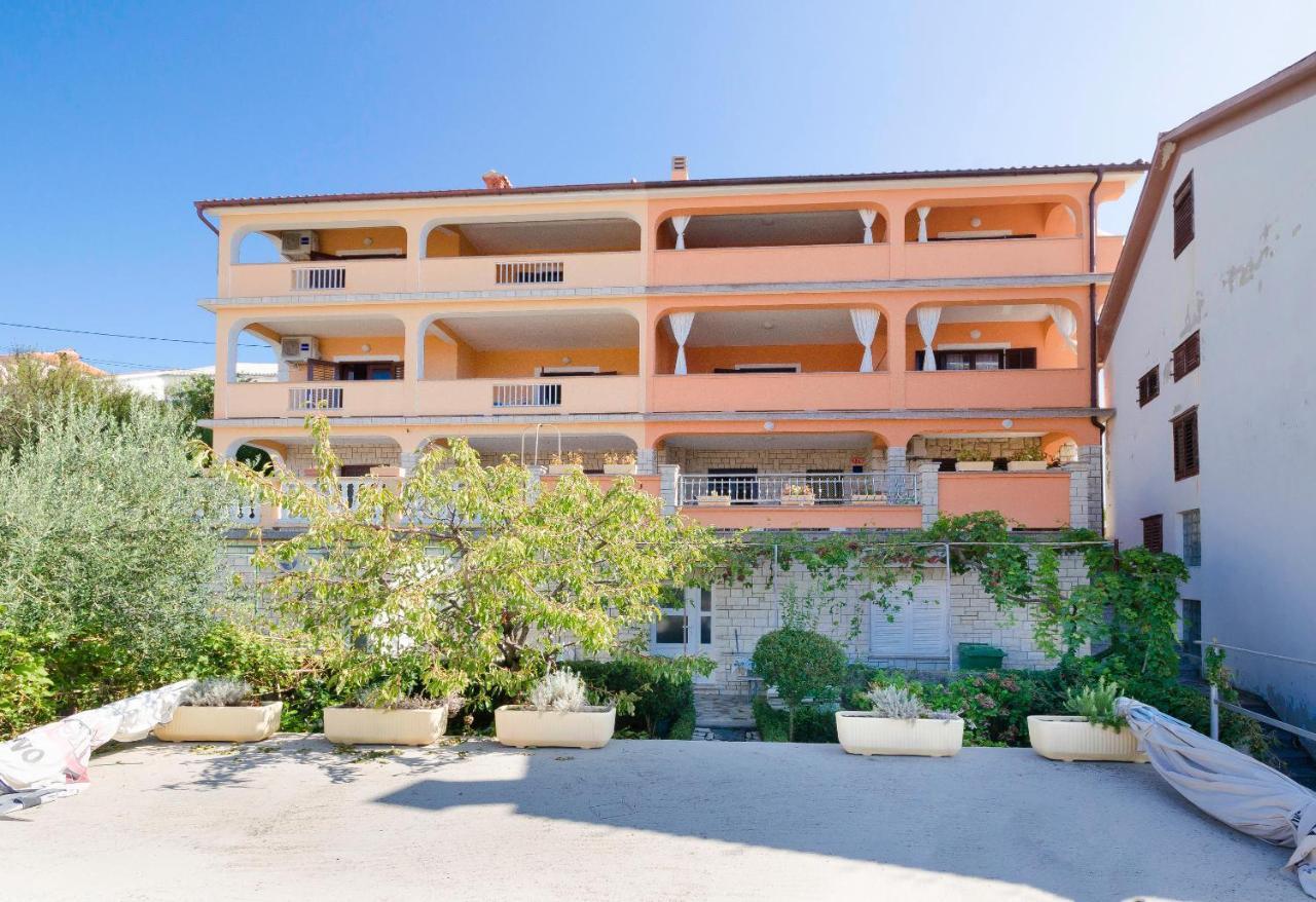 Apartments Mirjana B Lopar Εξωτερικό φωτογραφία